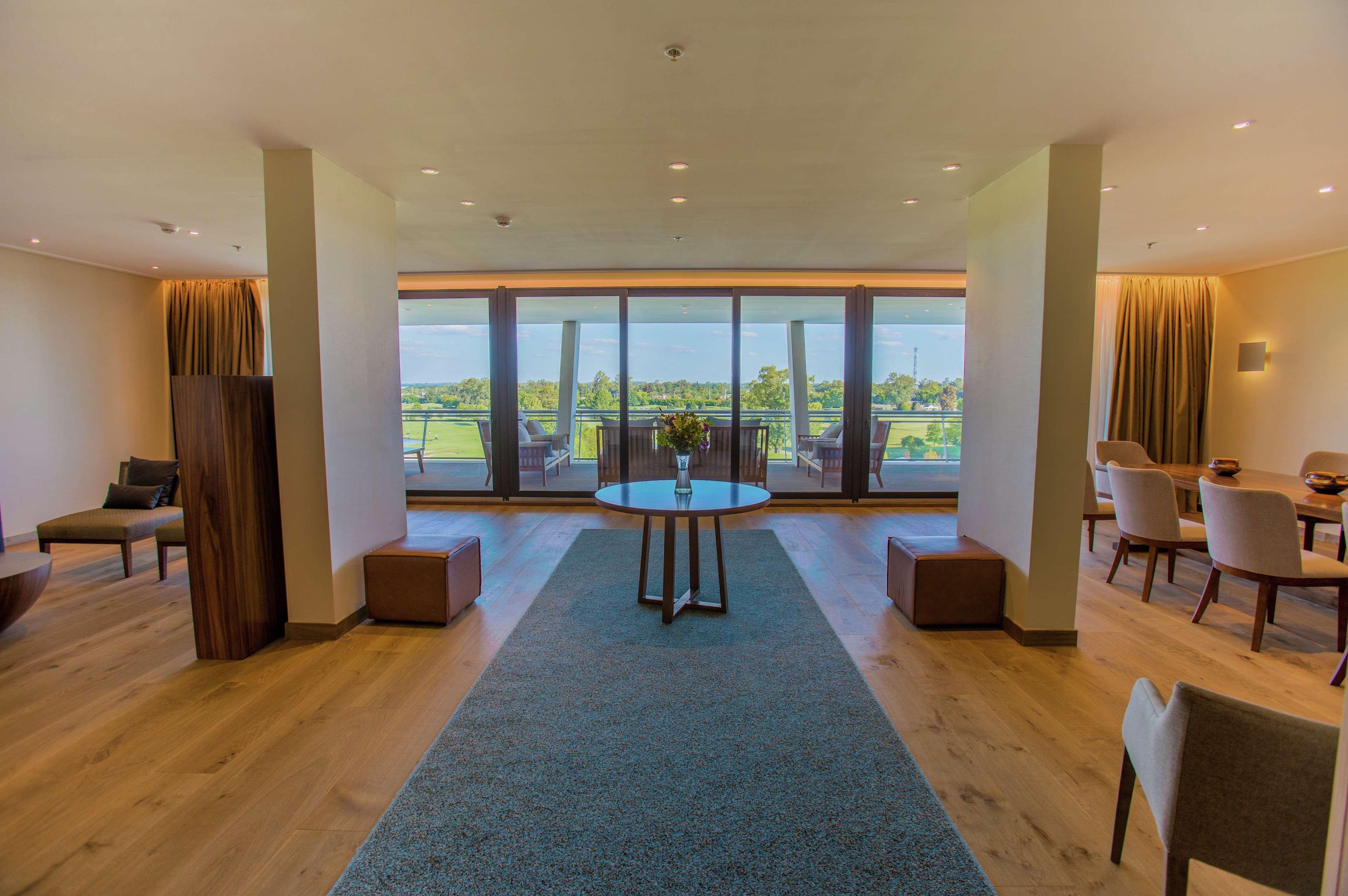 Hilton Pilar Hotell Eksteriør bilde