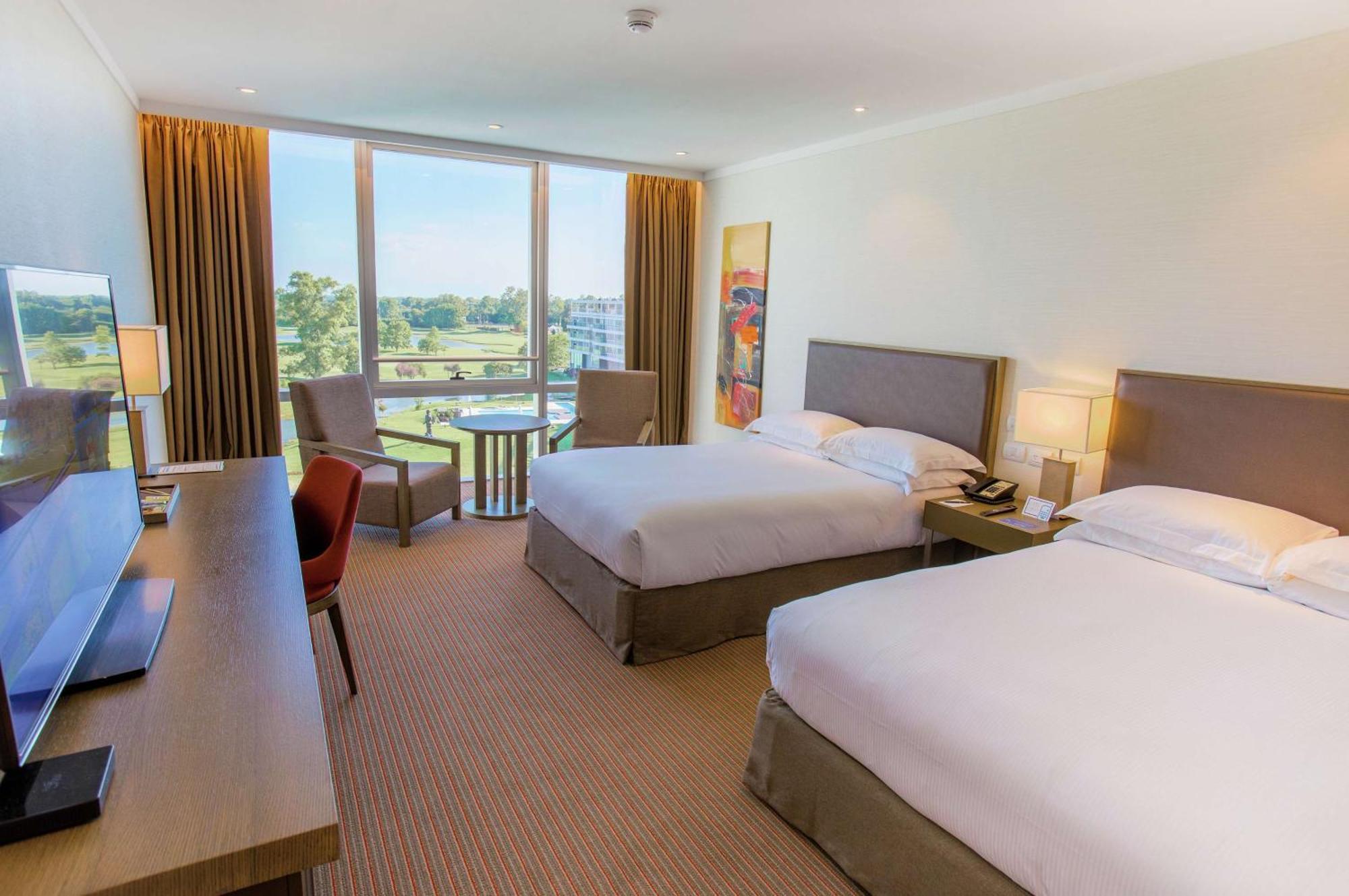 Hilton Pilar Hotell Eksteriør bilde