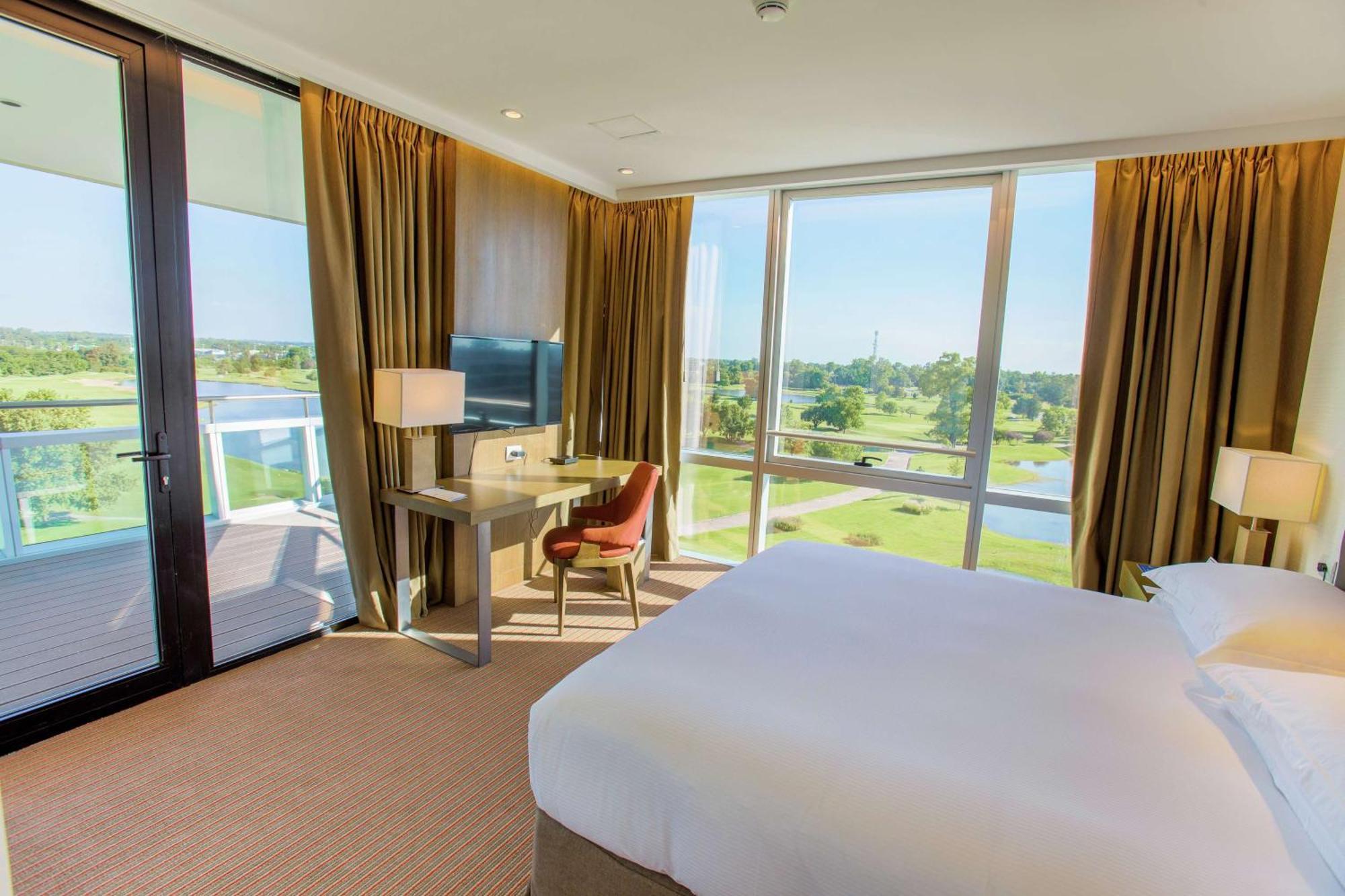 Hilton Pilar Hotell Eksteriør bilde