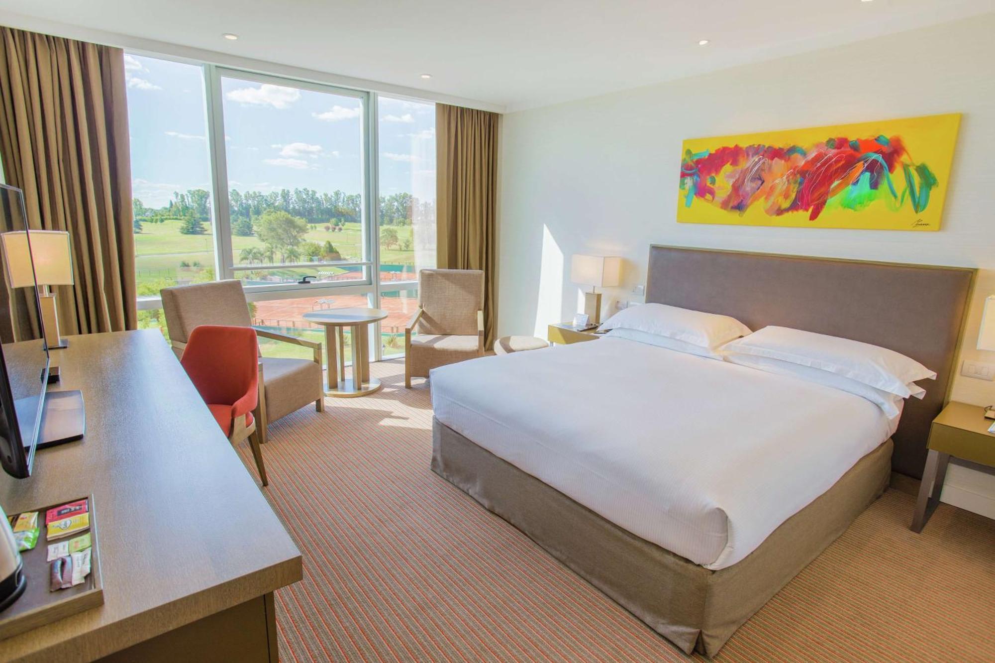 Hilton Pilar Hotell Eksteriør bilde