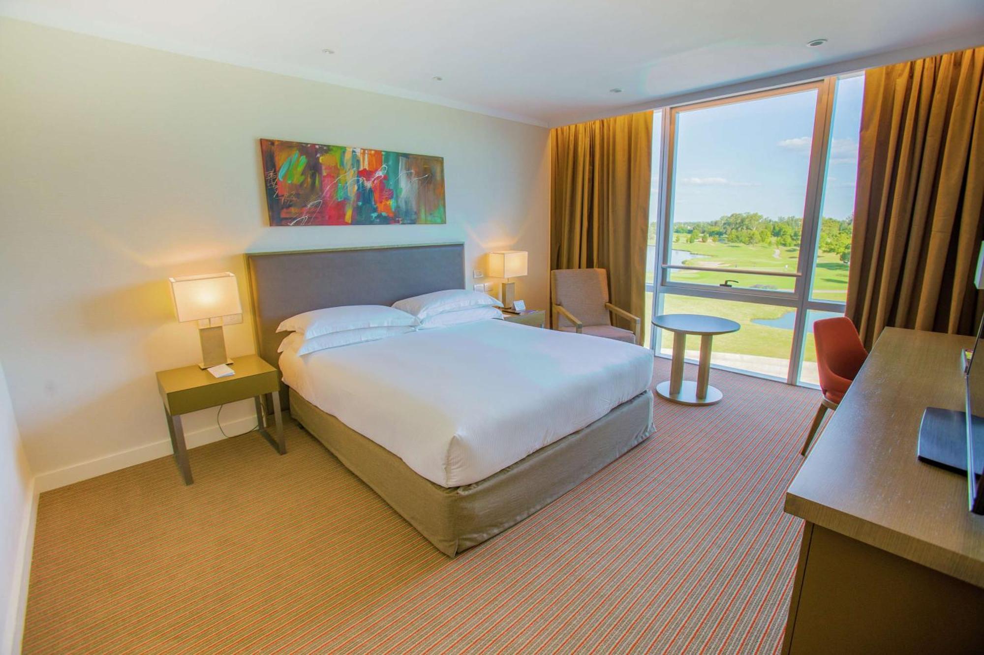 Hilton Pilar Hotell Eksteriør bilde